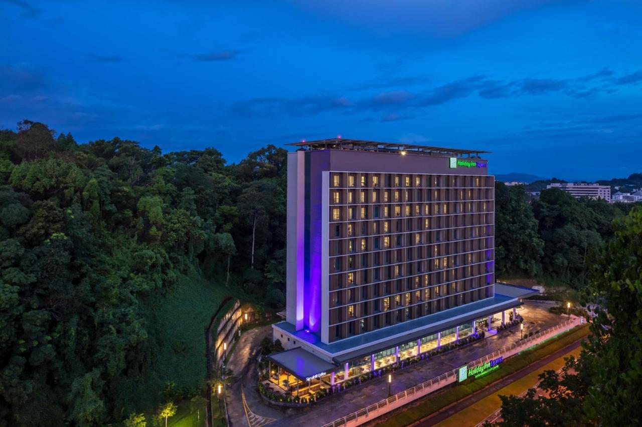 Holiday Inn Express Kota Kinabalu City Centre By Ihg Екстериор снимка